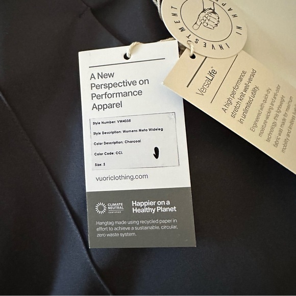 NEW Vuori Meta Wideleg Pant in Charcoal - Picture 3 of 3